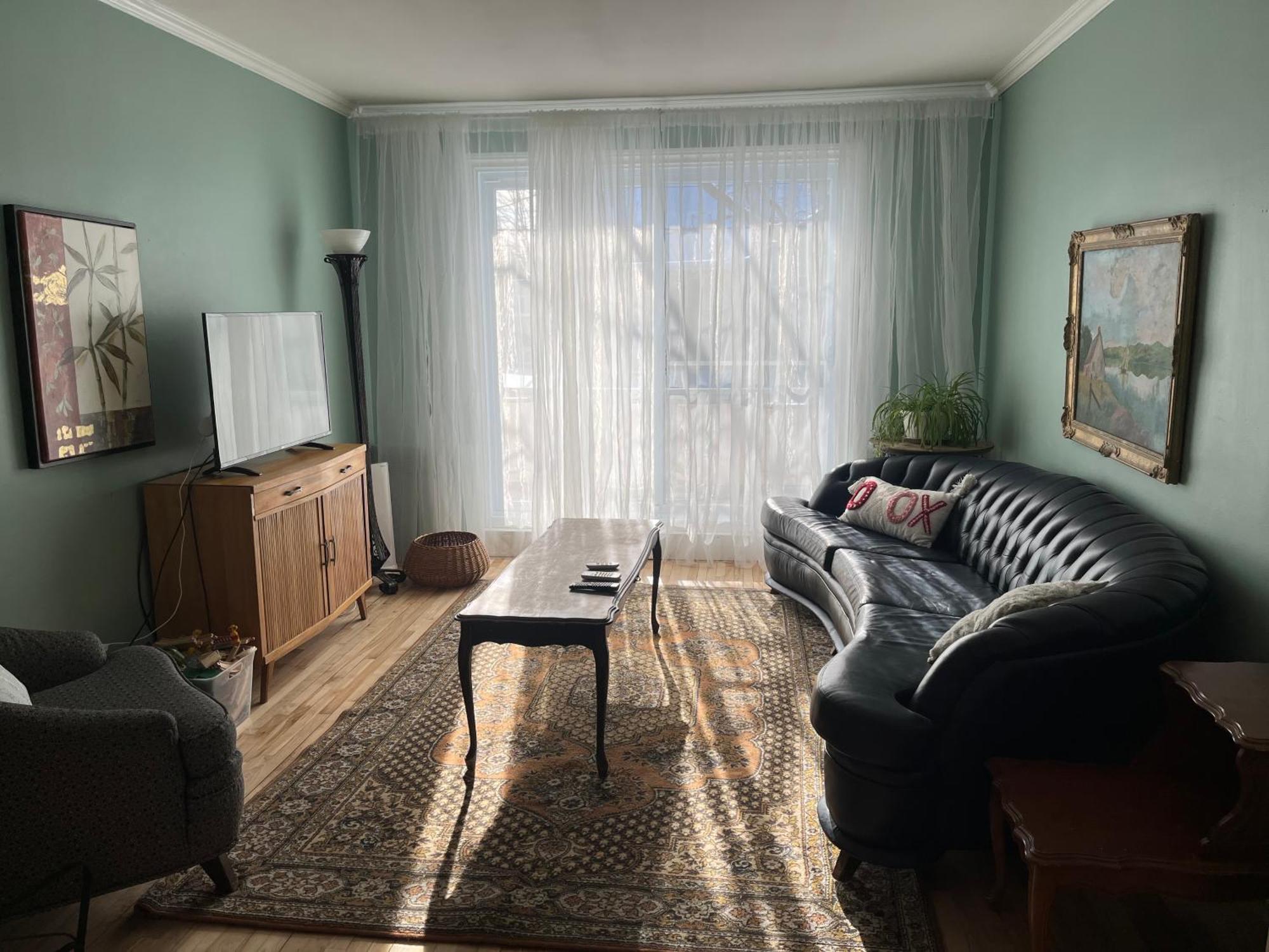 Smiling House! 2 Chambres, Accueillant Et Spacieux, Montreal